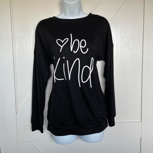 Black be kind long sleeve sweatshirt top - Picture 2 of 3